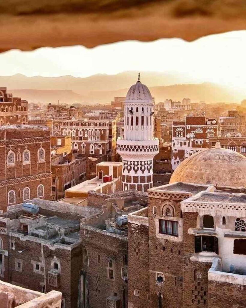 معماری بی‌نظیر خانه‌های صنعای یمن