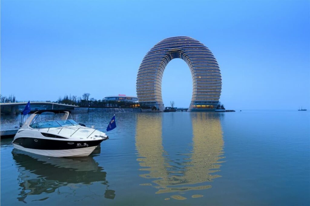 معمار هتل شرایتون هوژو چین