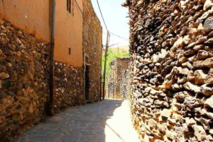 مرگ تدریجی معماری تاریخی و خاص روستای ورکانه همدان