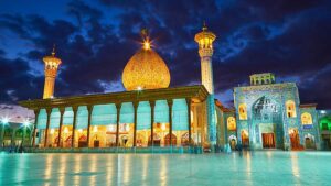 معماری شاهچراغ، اصیلترین هنرهای ایرانی در این مکان مذهبی