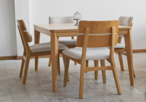 میز و صندلی چوبی فایدیم: بهترین انتخاب برای هر فضای داخلی