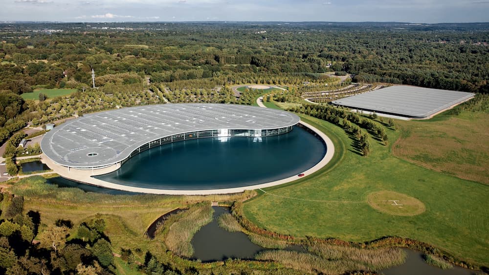 ساختمان McLaren Technology Center اثر نورمن فاستر 