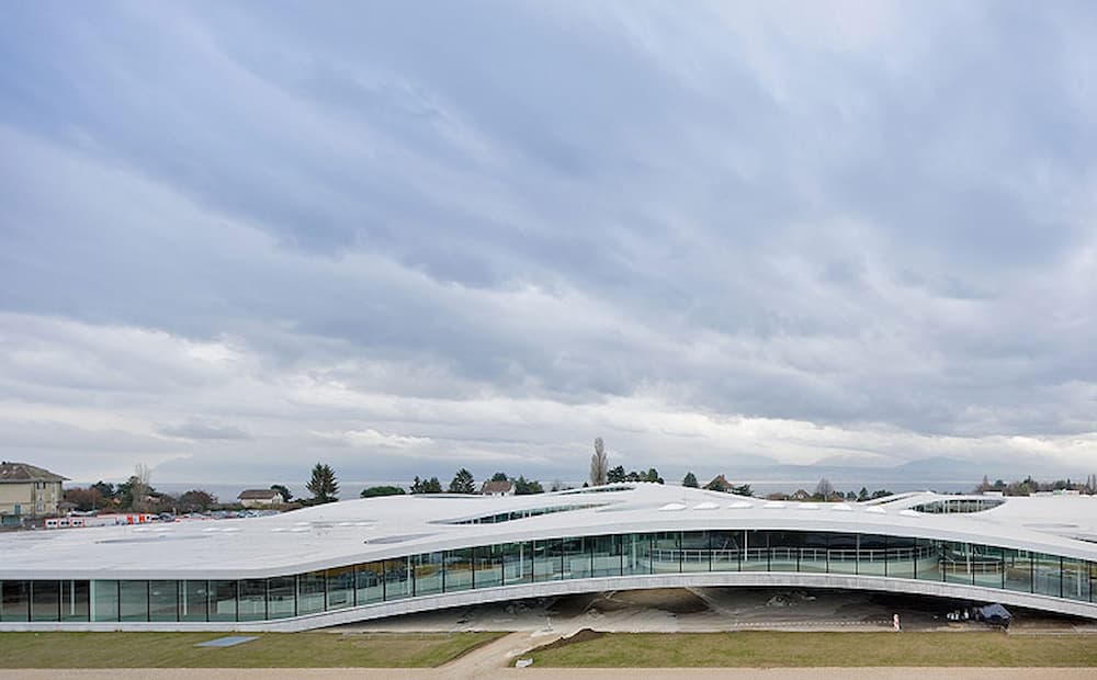 ساختمان مرکز آموزش رولکس، Rolex Learning Center