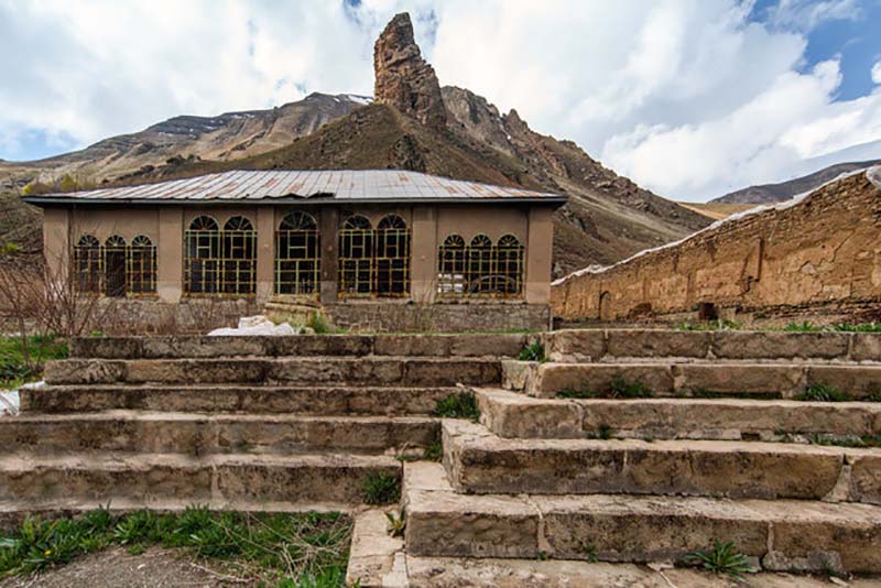 شاه ایران سالی یک روز برای این کاخ جان می‌داد