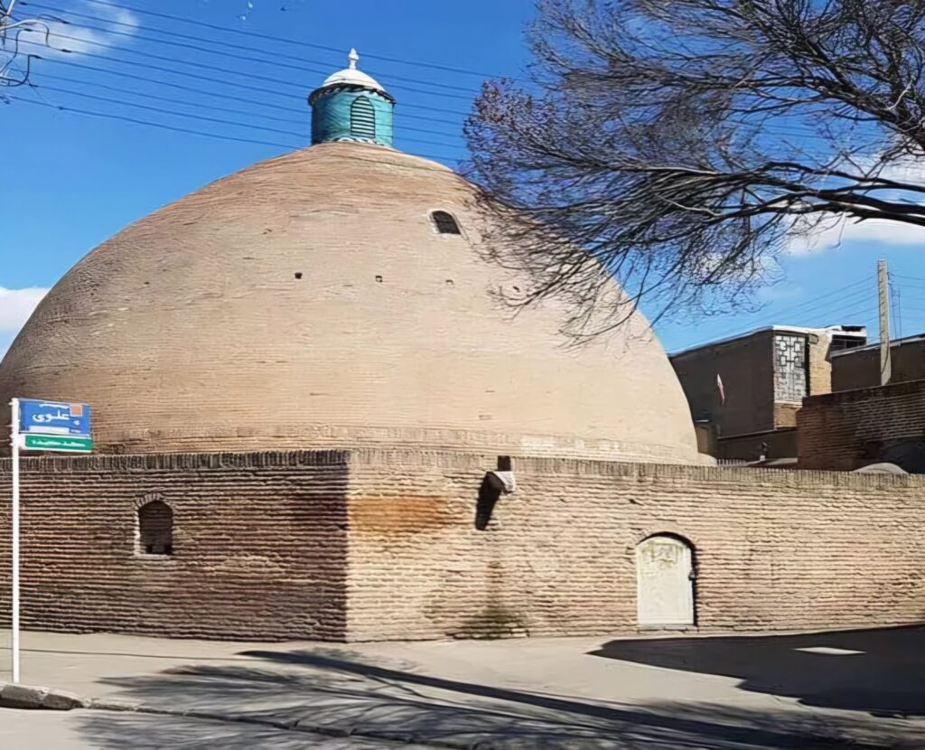 آب‌انباری در قزوین که از لحاظ مهندسی رقیب ندارد