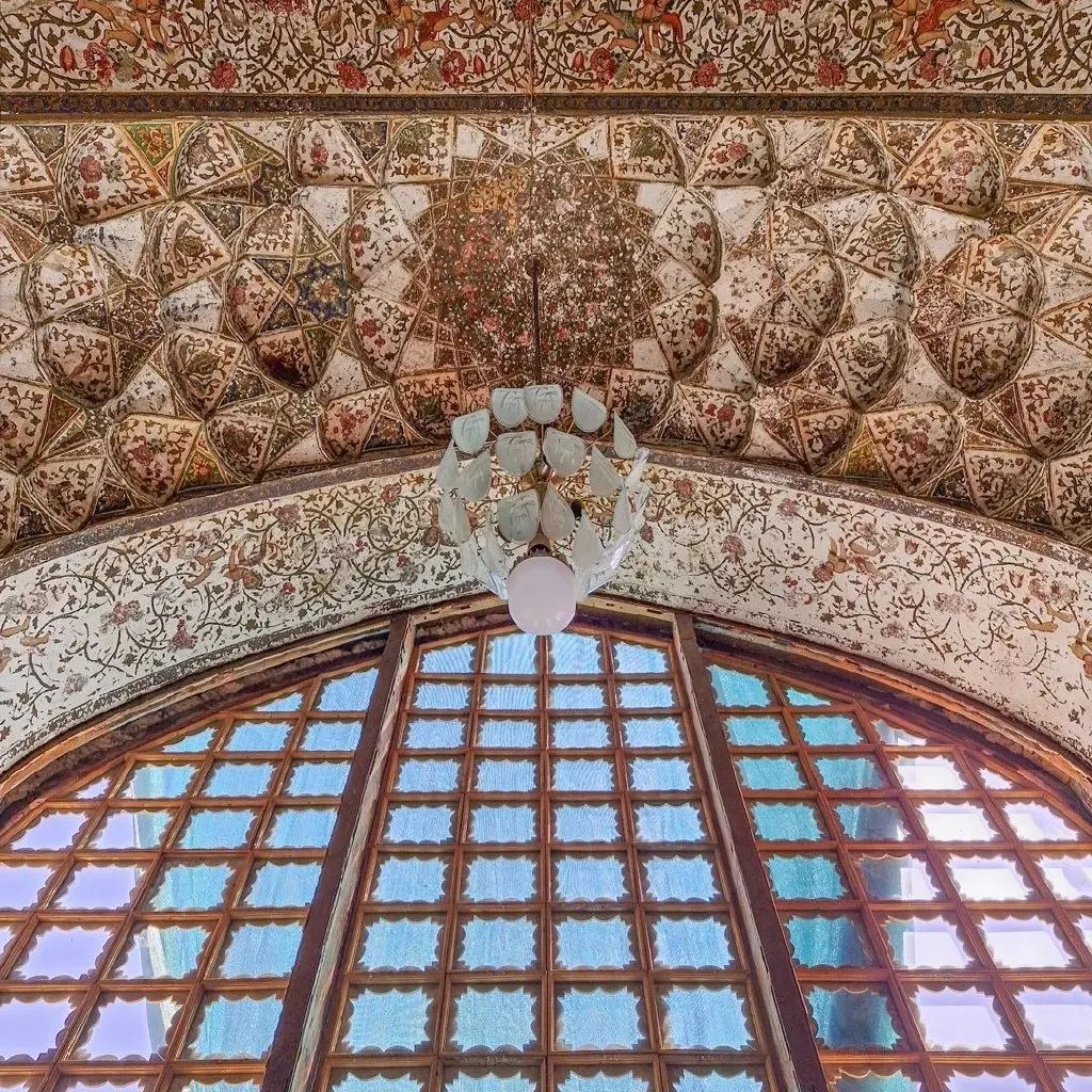 عمارت خان