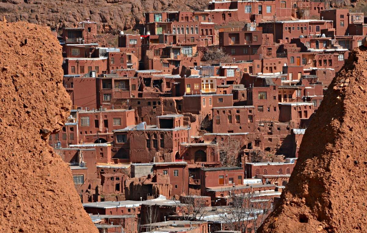 معماری یک روستای ناشناخته و رازآلود، اینجا را به کرکس‌ها می‌شناسند