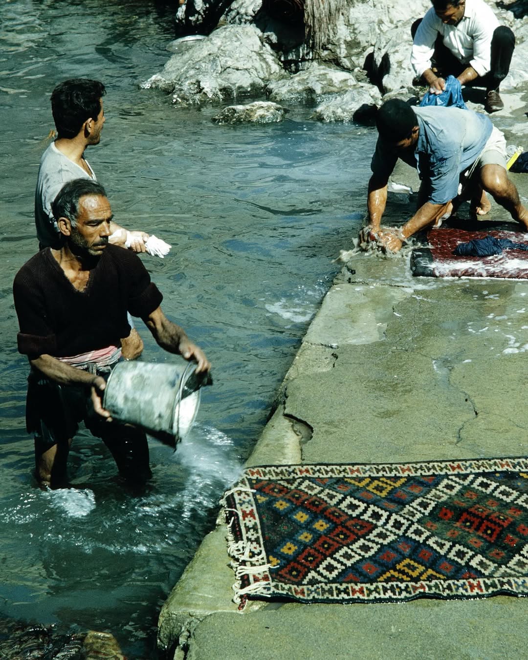 قالیشویی در قدیم